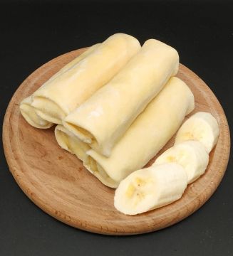 Млинці з бананом та згущеним молоком