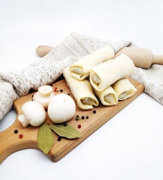 Млинці з куркою та грибами