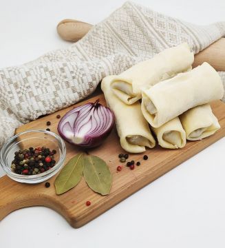 Млинці з м'ясом (свинячий фарш)