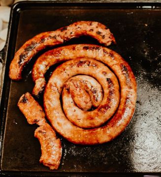 Ковбаса домашня українська зі свинини