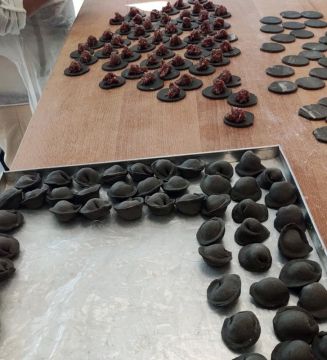 Пельмені «Джигітські» з бараниною чорні