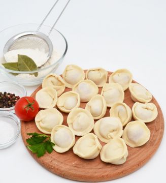 Пельмені «Класичні» зі свининою