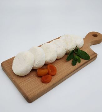 Сирники з курагою