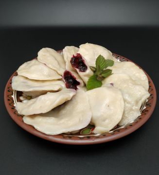 Вареники з чорницею