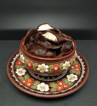 Вареники шоколадні з сиром та шоколадом