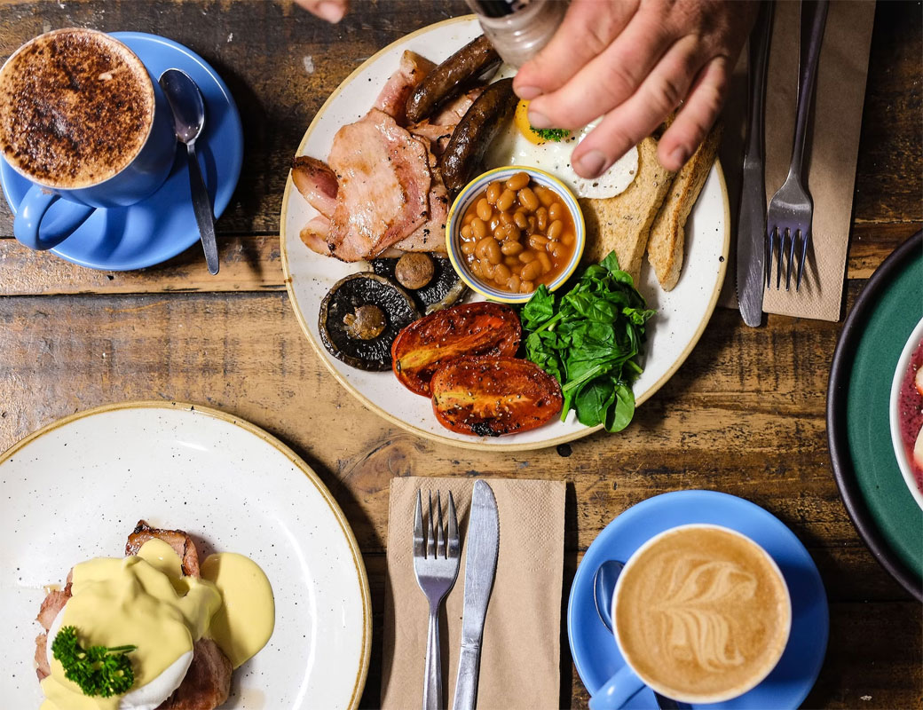 Поживний сніданок для чоловіка